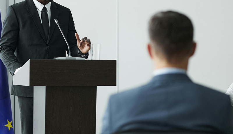 At present, there are over 100000 printing enterprises in China, including about 7000 printing enterprises above designated size, creating an annual printing output value of 1.43 trillion yuan